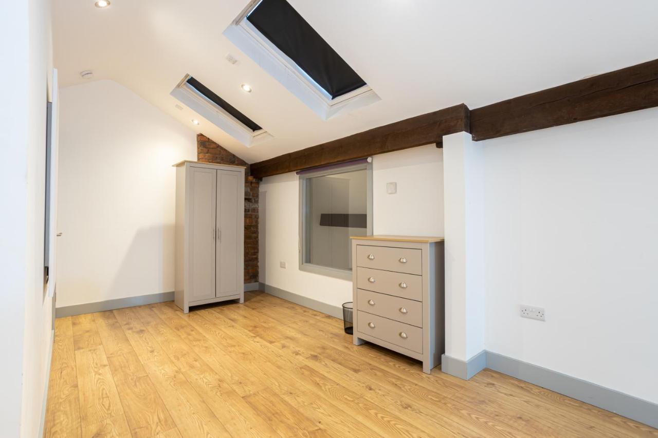 Pillo Rooms Serviced Apartments - Salford Manchester Exterior foto
