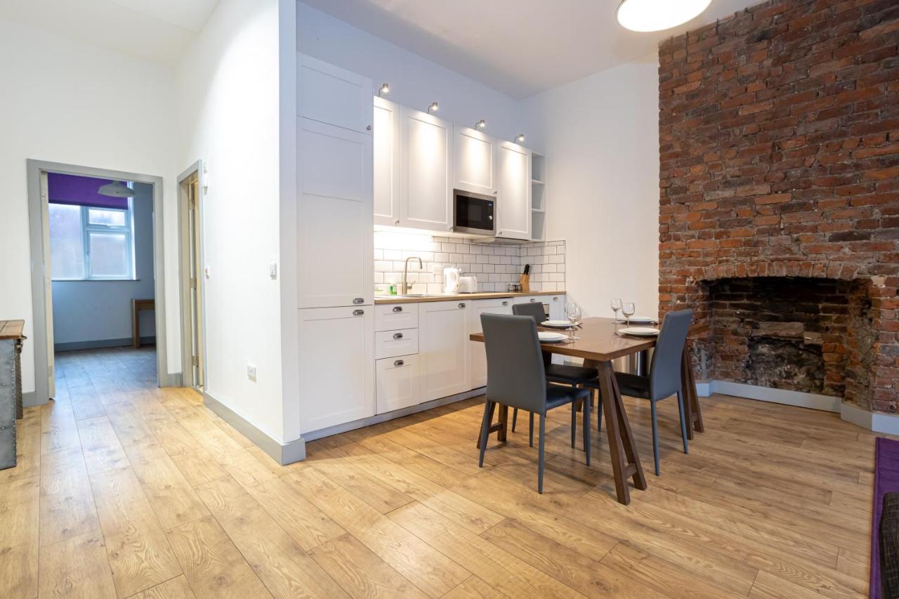 Pillo Rooms Serviced Apartments - Salford Manchester Exterior foto