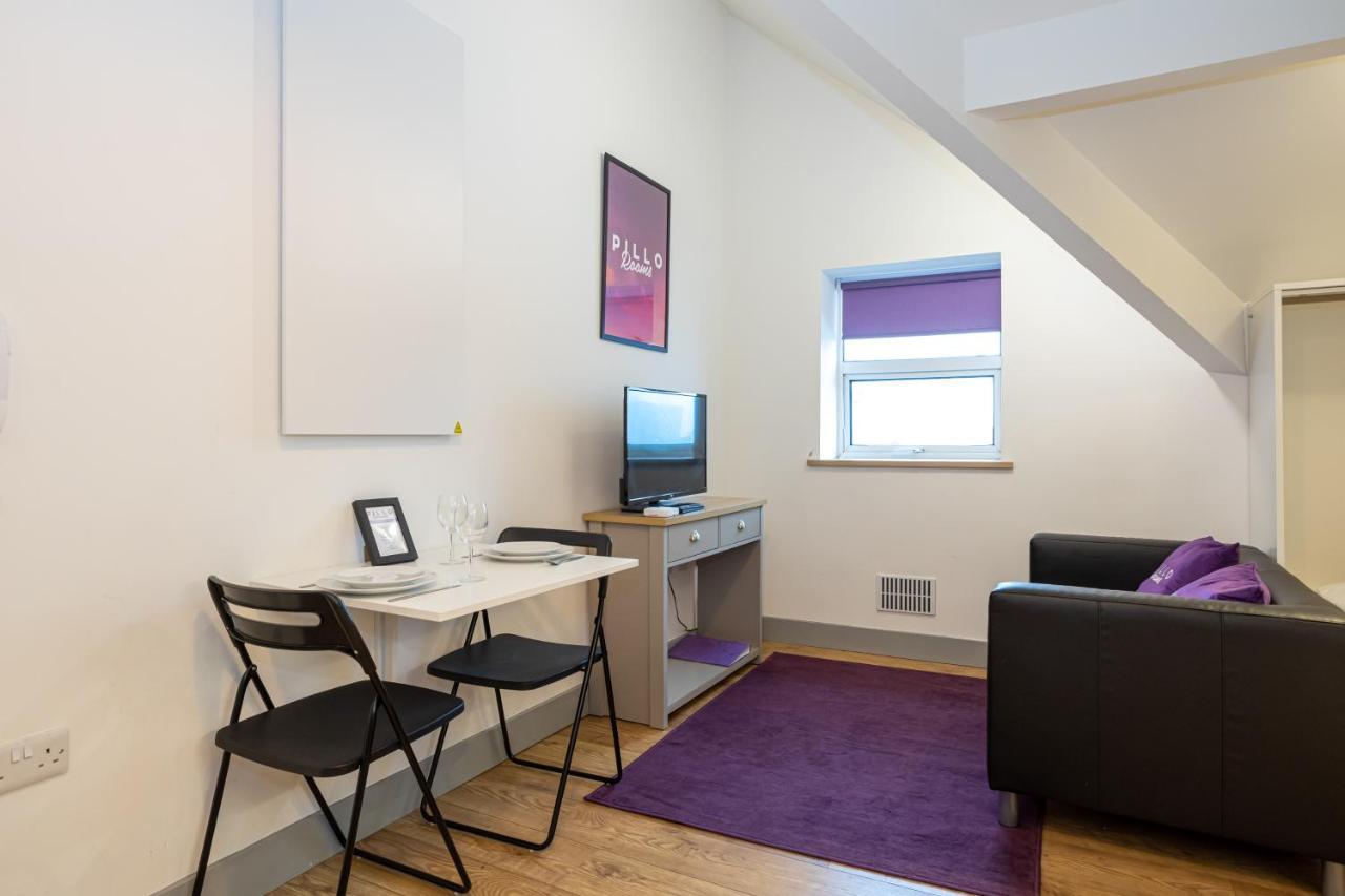 Pillo Rooms Serviced Apartments - Salford Manchester Exterior foto