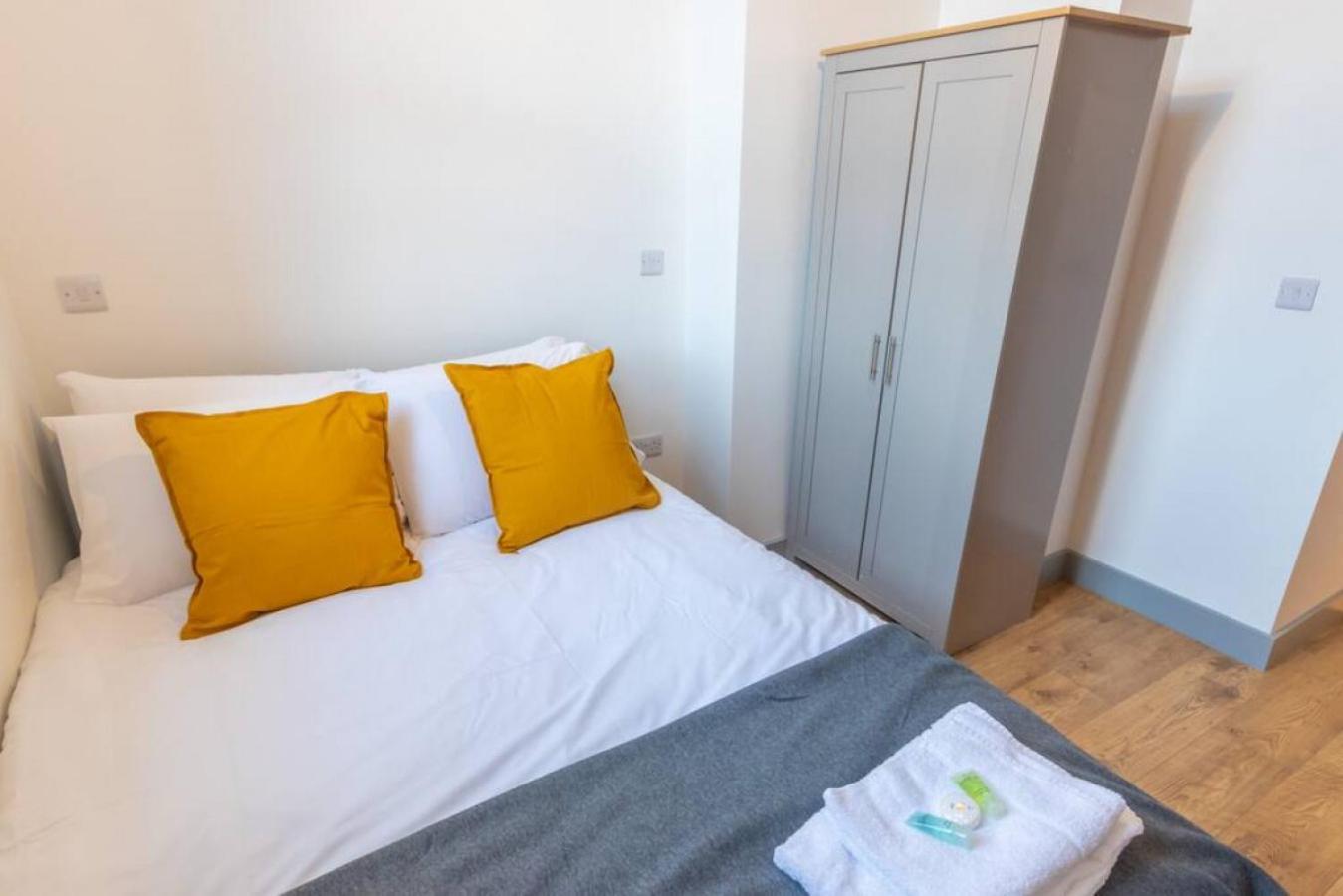 Pillo Rooms Serviced Apartments - Salford Manchester Exterior foto